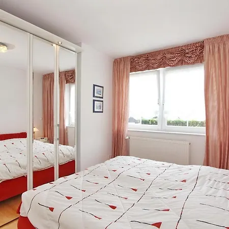 アパート Residenz Am Kurpark Residenz Am Kurpark 6 シャルボイツ